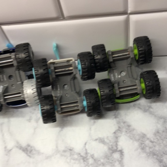 Blaze and the Monster Machines Trucks - Picture 13 of 13